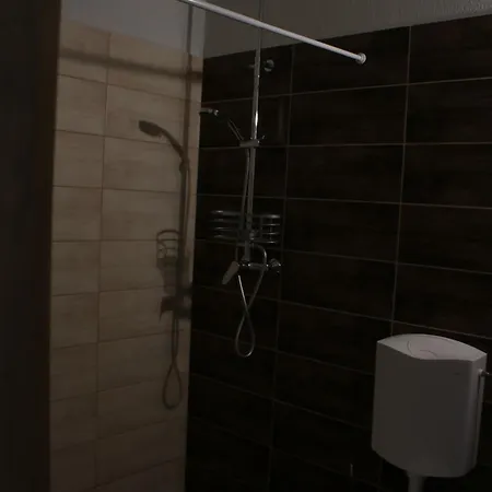 Trafohaz Apartament *