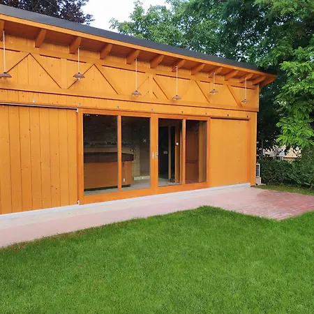 아파트 Trafohaz *