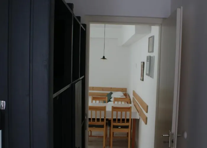 Trafohaz * 자르마디