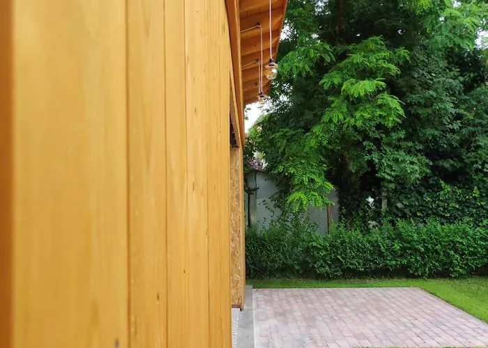 Trafohaz アパート