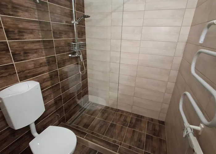 Trafohaz 자르마디