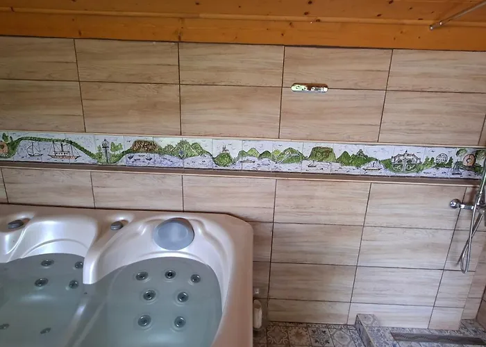 Trafohaz アパート Zamárdi