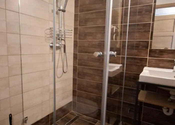 Trafohaz アパート Zamárdi